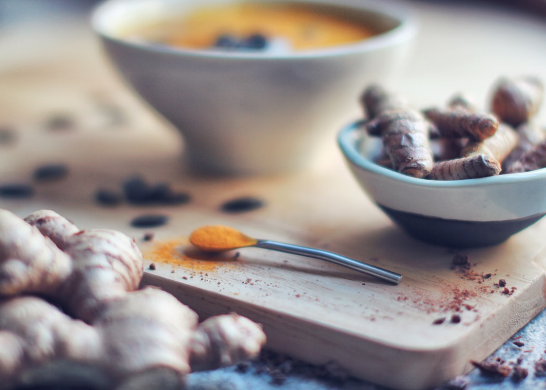 Insalata colorata e nutriente
